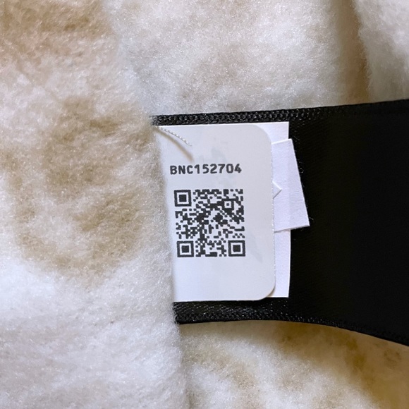 The North Face Women’s Printed Crescent Full Zip Fleece Sweater Jacket - Picture 6 of 7